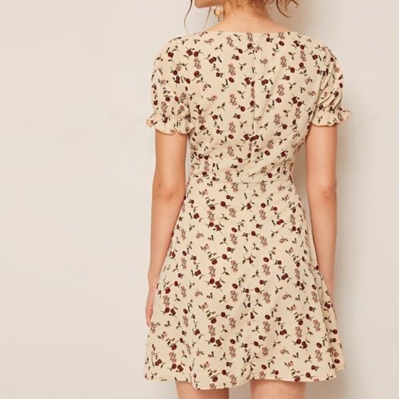 SHEIN Ditsy Rose Floral Print Ruffled Mini Dress - Picture 4 of 4